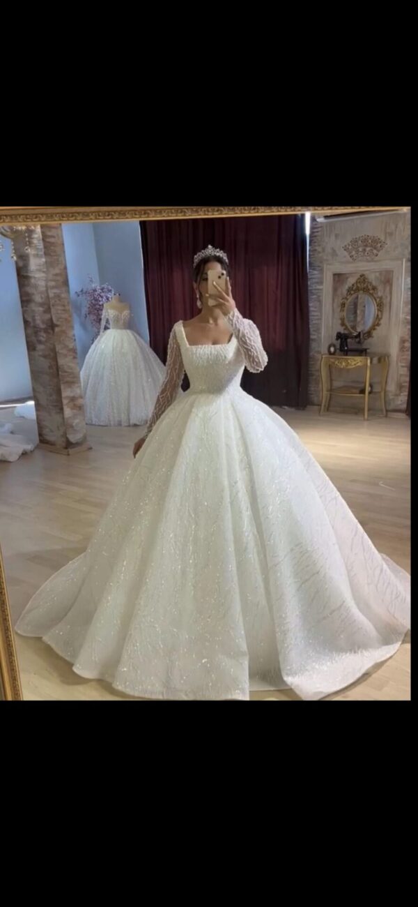 Robe LYNA