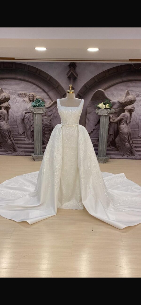 Robe Constance