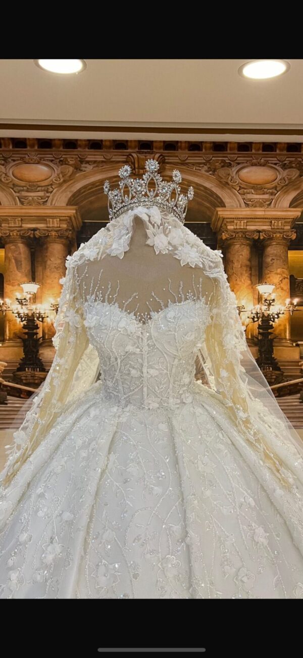 Robe Neverly